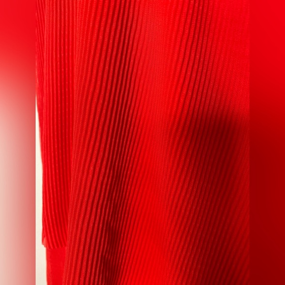 Michael Kors Elegant Scarlet Red One-Shoulder Dress - Picture 8 of 11